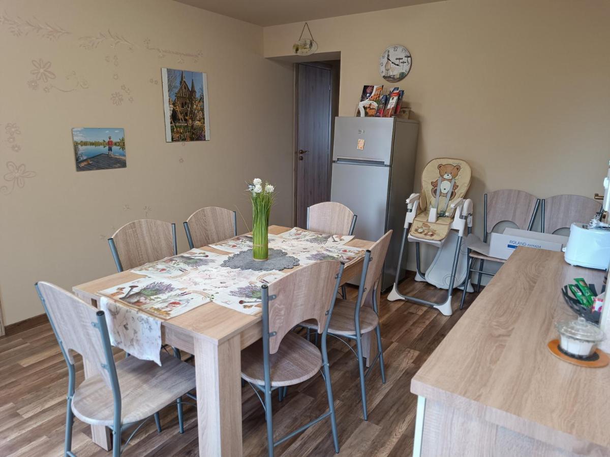 Hotel Holt-Tisza Vendeghaz à Szeged Extérieur photo