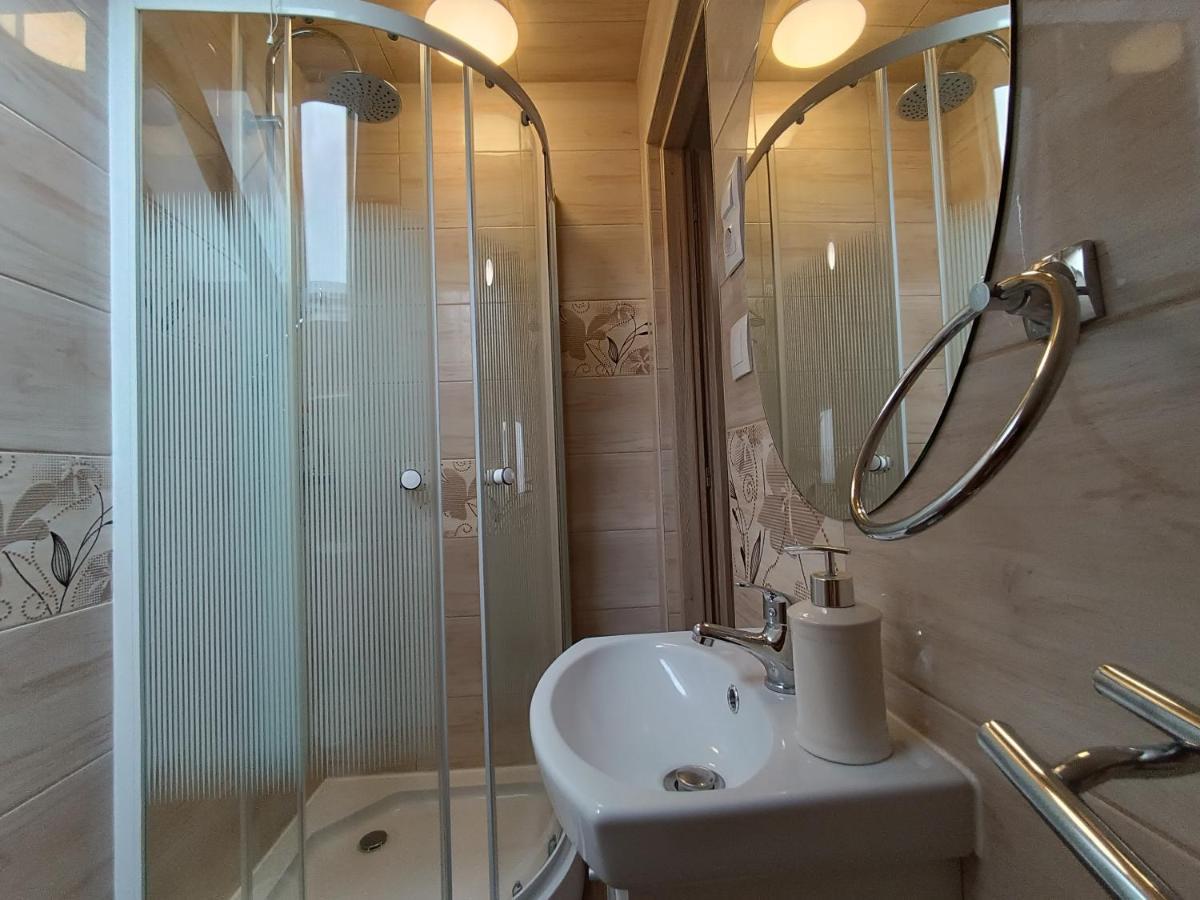 Hotel Holt-Tisza Vendeghaz à Szeged Extérieur photo